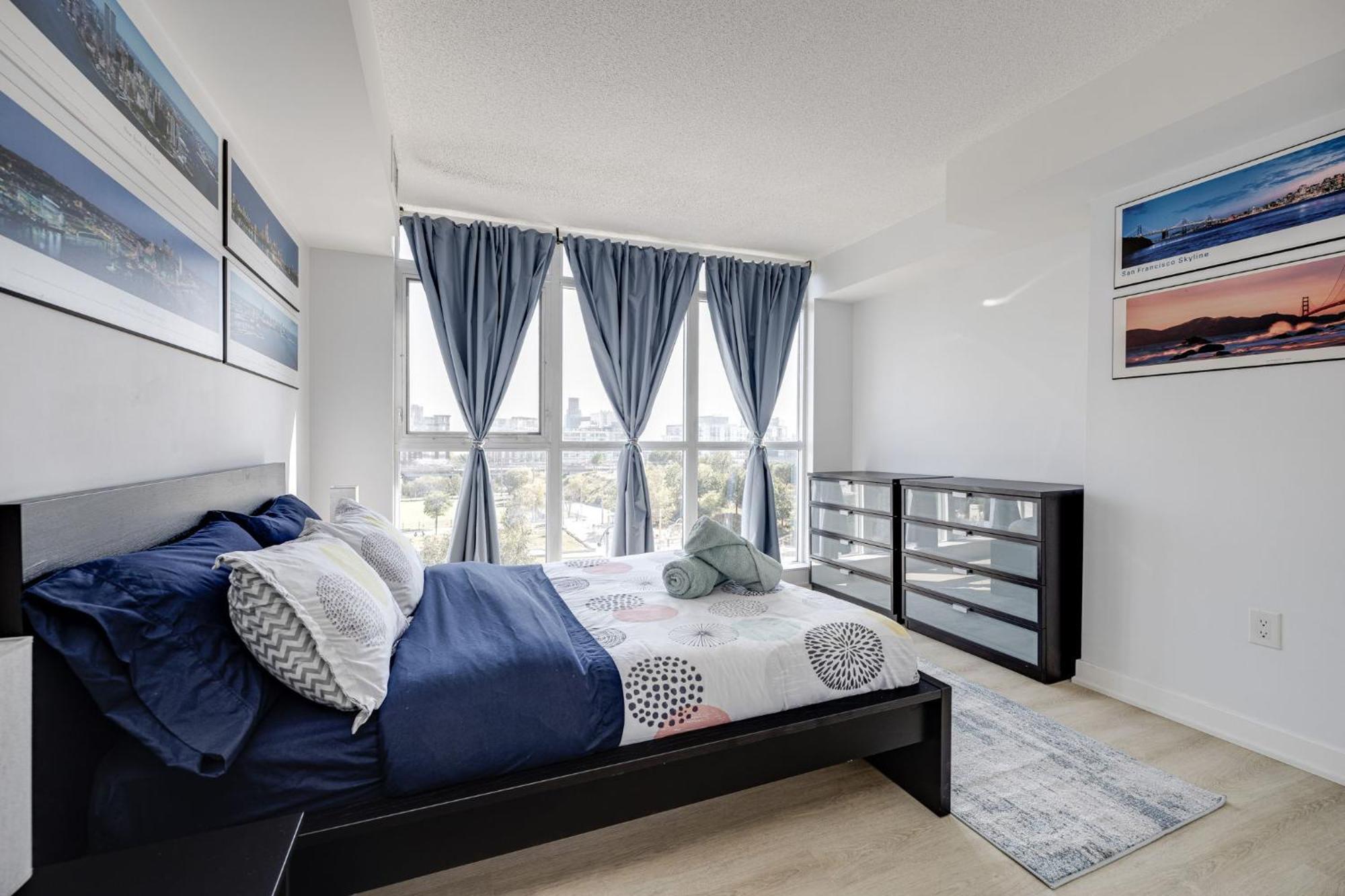 3Bdrm Lake View Condo In Торонто Екстер'єр фото