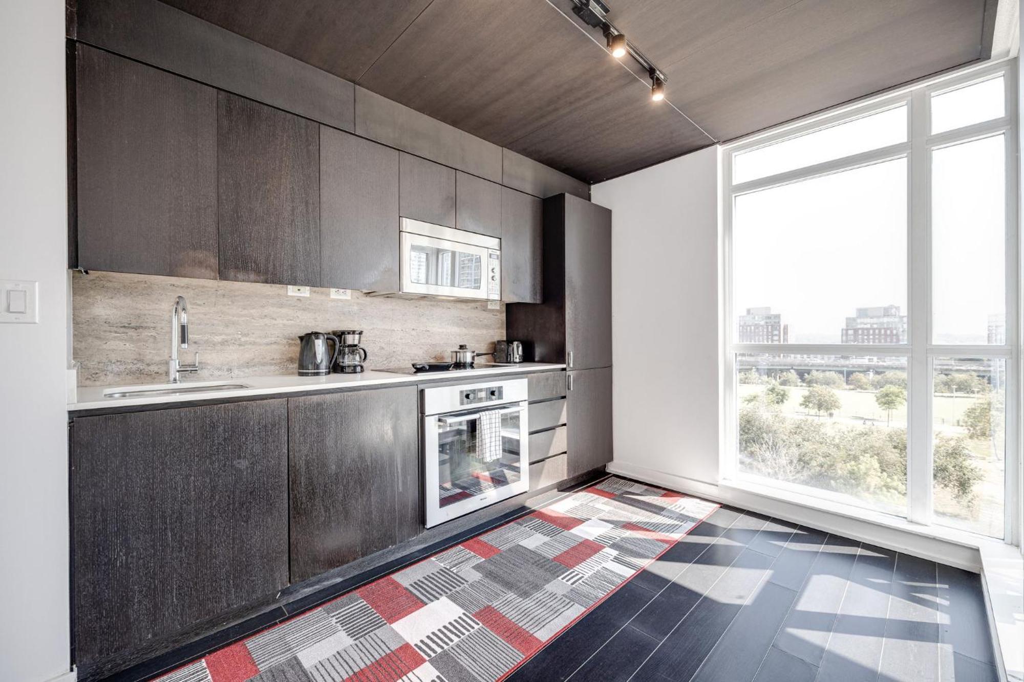 3Bdrm Lake View Condo In Торонто Екстер'єр фото